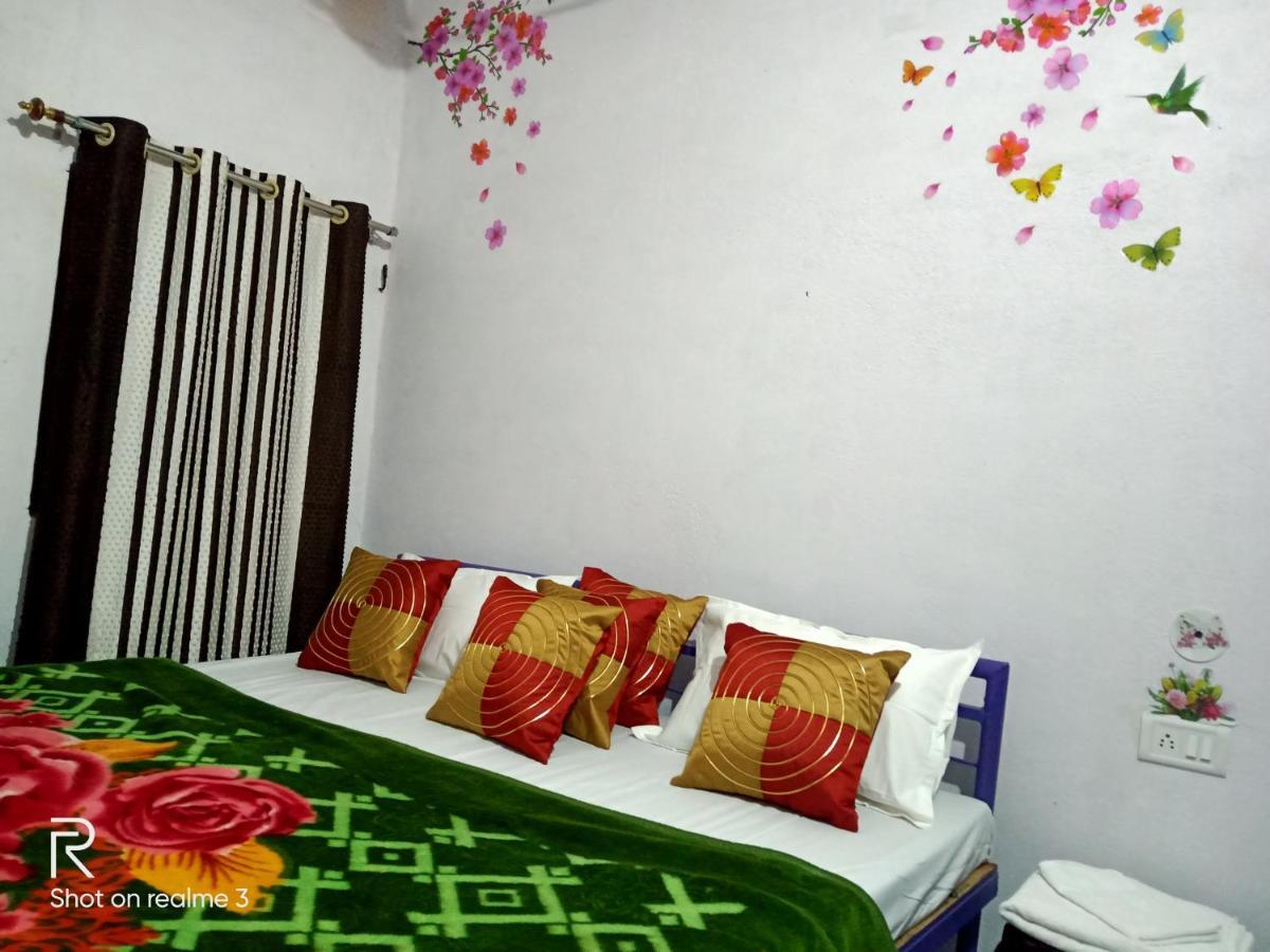Khajuraho Dreams Homestay מראה חיצוני תמונה